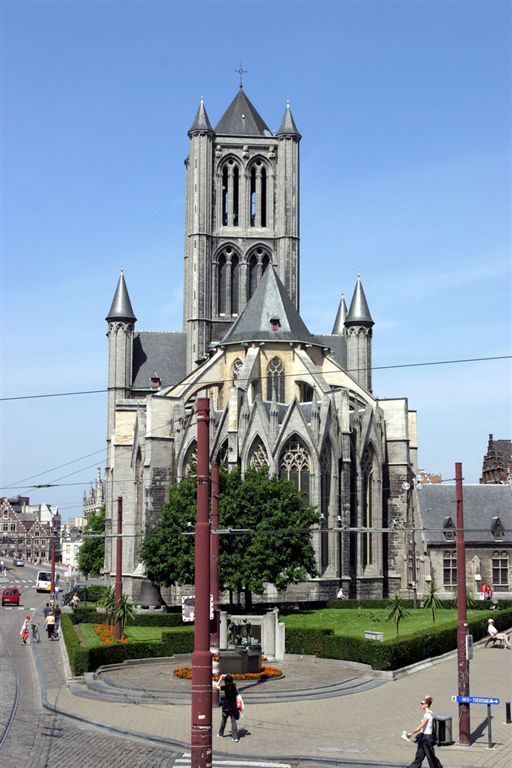 196 ST. NIKLAASKERK
