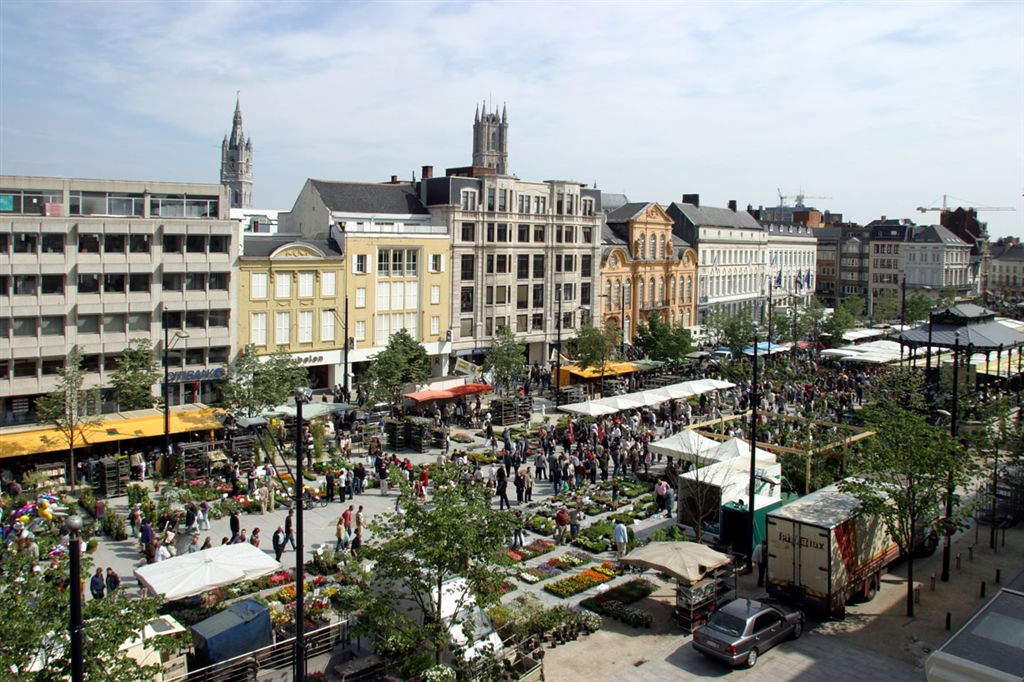 081 DE KOUTER
Bloemenmarkt op zondag
