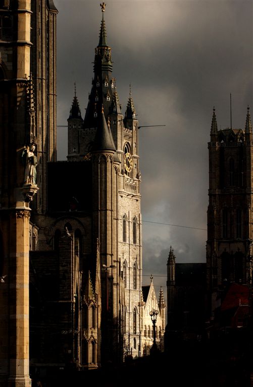 013 BOVEN GENT RIJST
Foto Michiel Hendrickx
