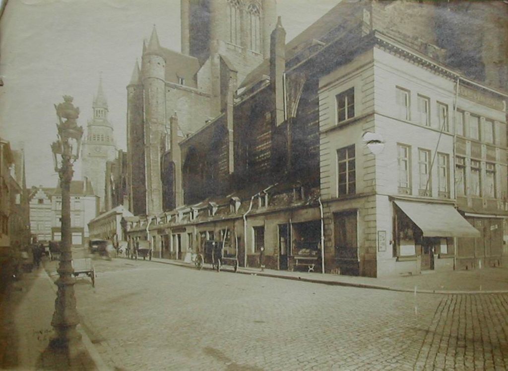 031 SINT NIKLAASKERK
